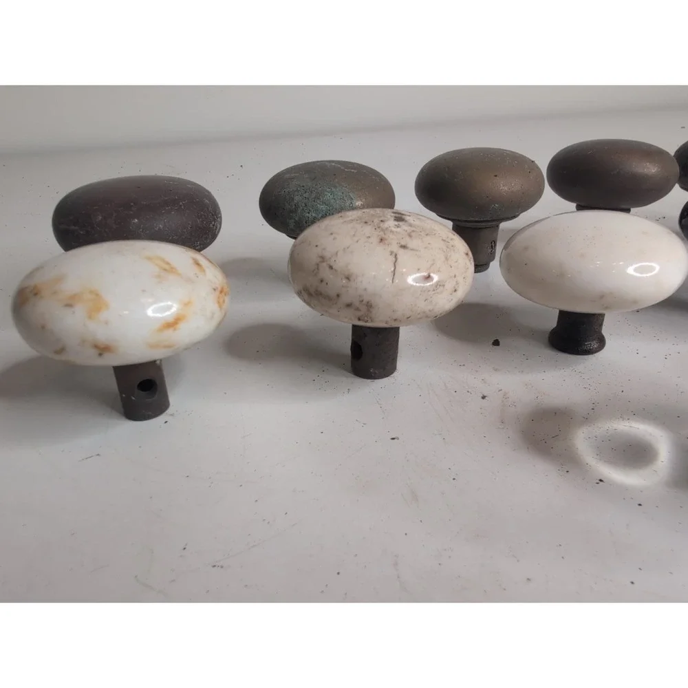 Mixed Lot of 15 Antique Door Knobs Brass Ceramic Black White Clear Acrylic